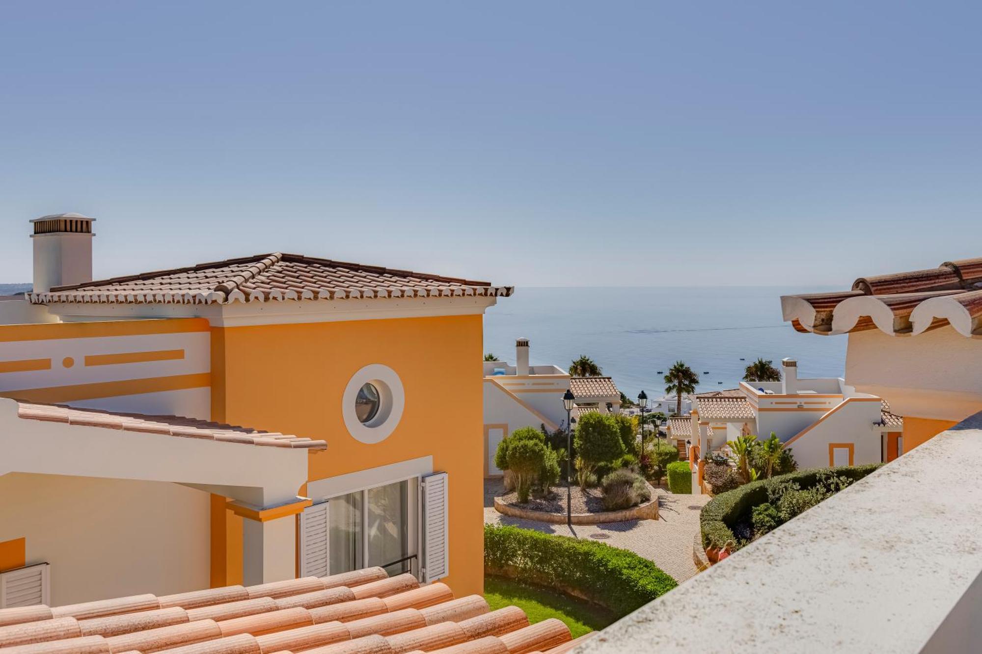 The View – Santo António Villas, Golf&Spa Salema Exterior foto