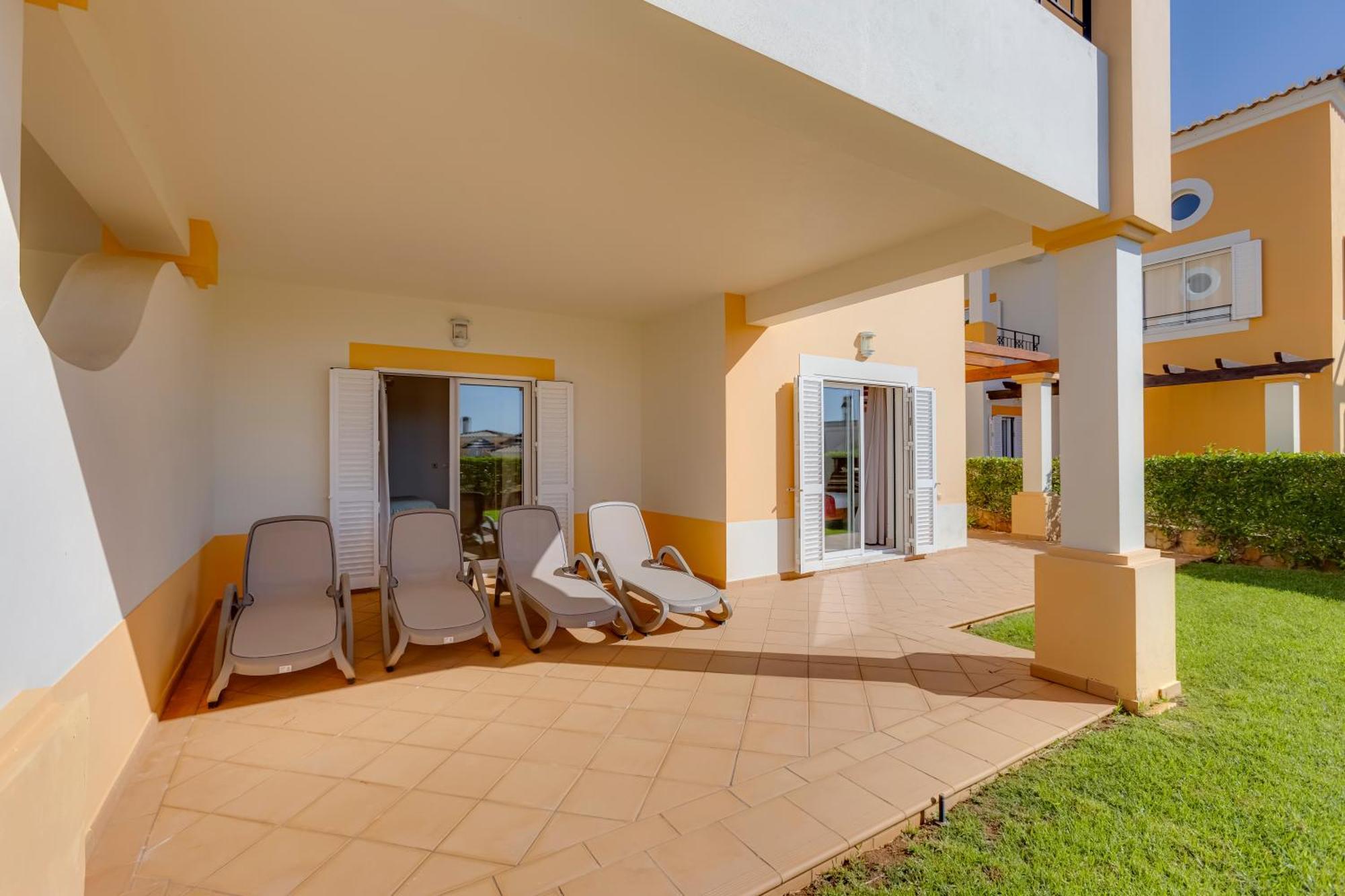The View – Santo António Villas, Golf&Spa Salema Exterior foto
